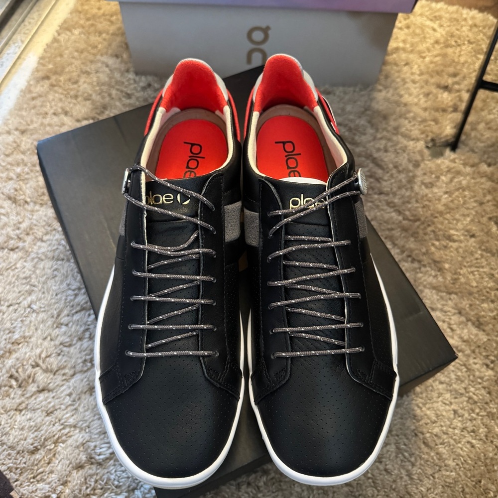 Plae Mulberry Unisex Sneakers